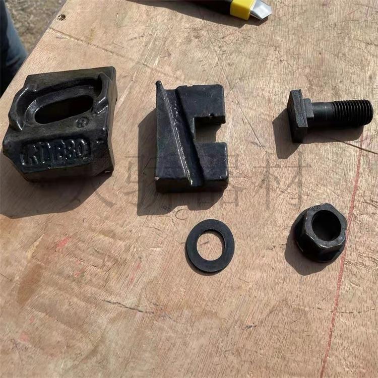 天驕工礦配件 TG24壓軌器——輕軌系統中的小型化解決方案