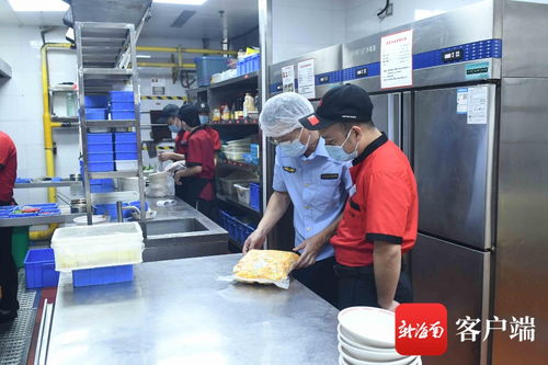 海口美蘭區“隨機查餐廳”行動 筑牢食品安全防線，倡導節約文明用餐